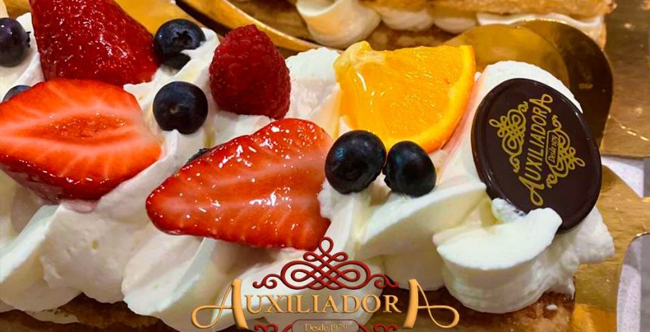 dulces artesanales Linares Pastelería Cafetería Auxiliadora